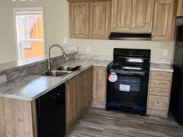 Lot C13 - Pinewood MHP - Mobile Home For Sale #4