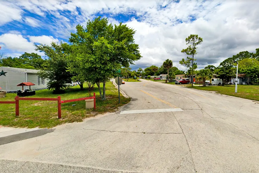 Pinewood Mobile Home Park - Regal Communities