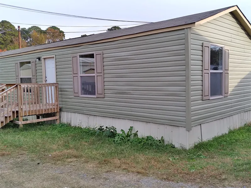 Legion Hut Mobile Home Park - Mabelvale, AR