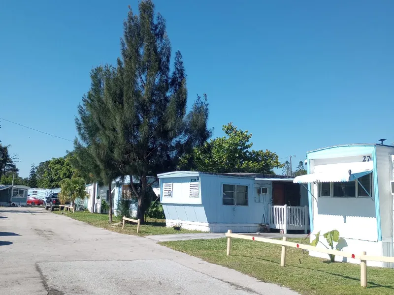 Mobile Home Parks in Fort Pierce, FL