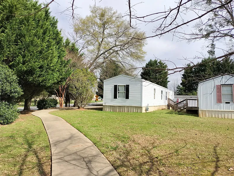 Mobile Home Parks in Hampton, GA