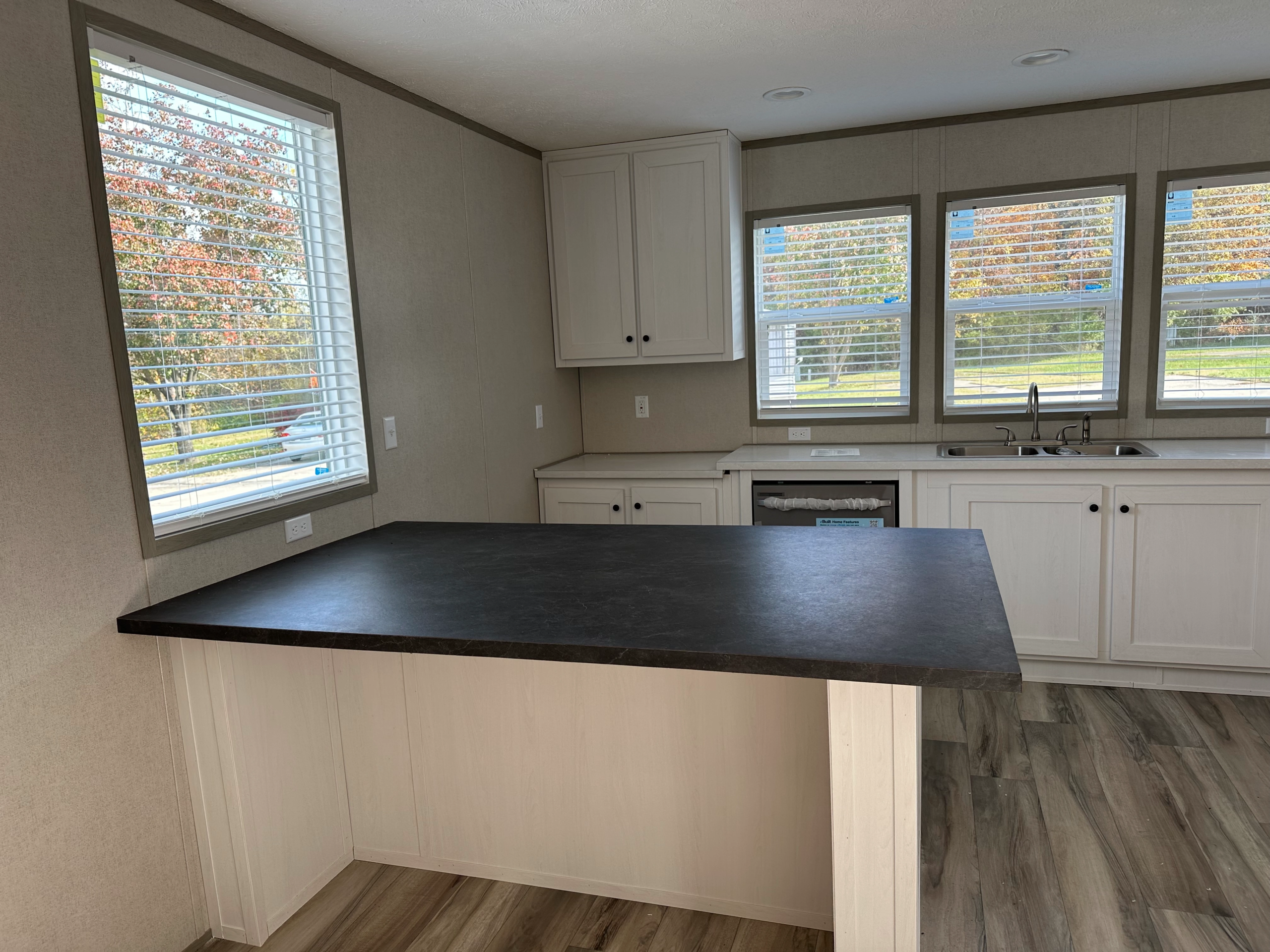 3&2 New Single Wide Lot 204 – Columbia, MO (6)