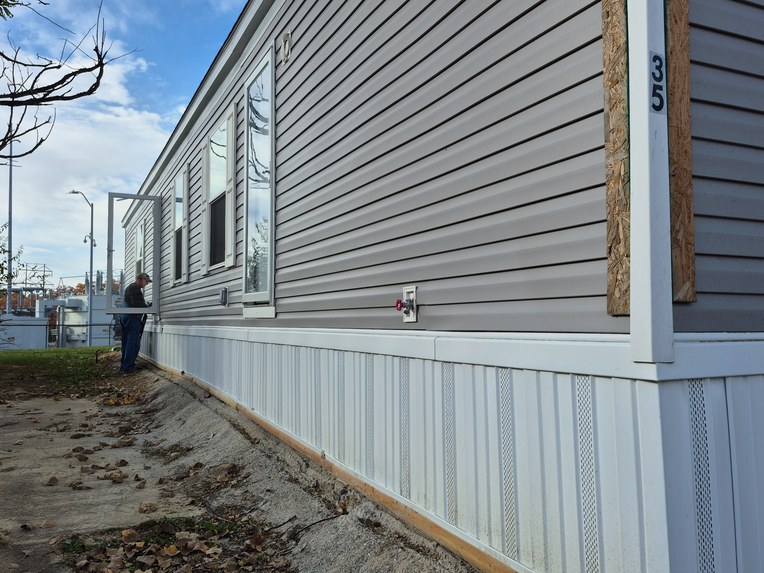 3&2 New Single Wide Lot 35 – Columbia, MO (4)