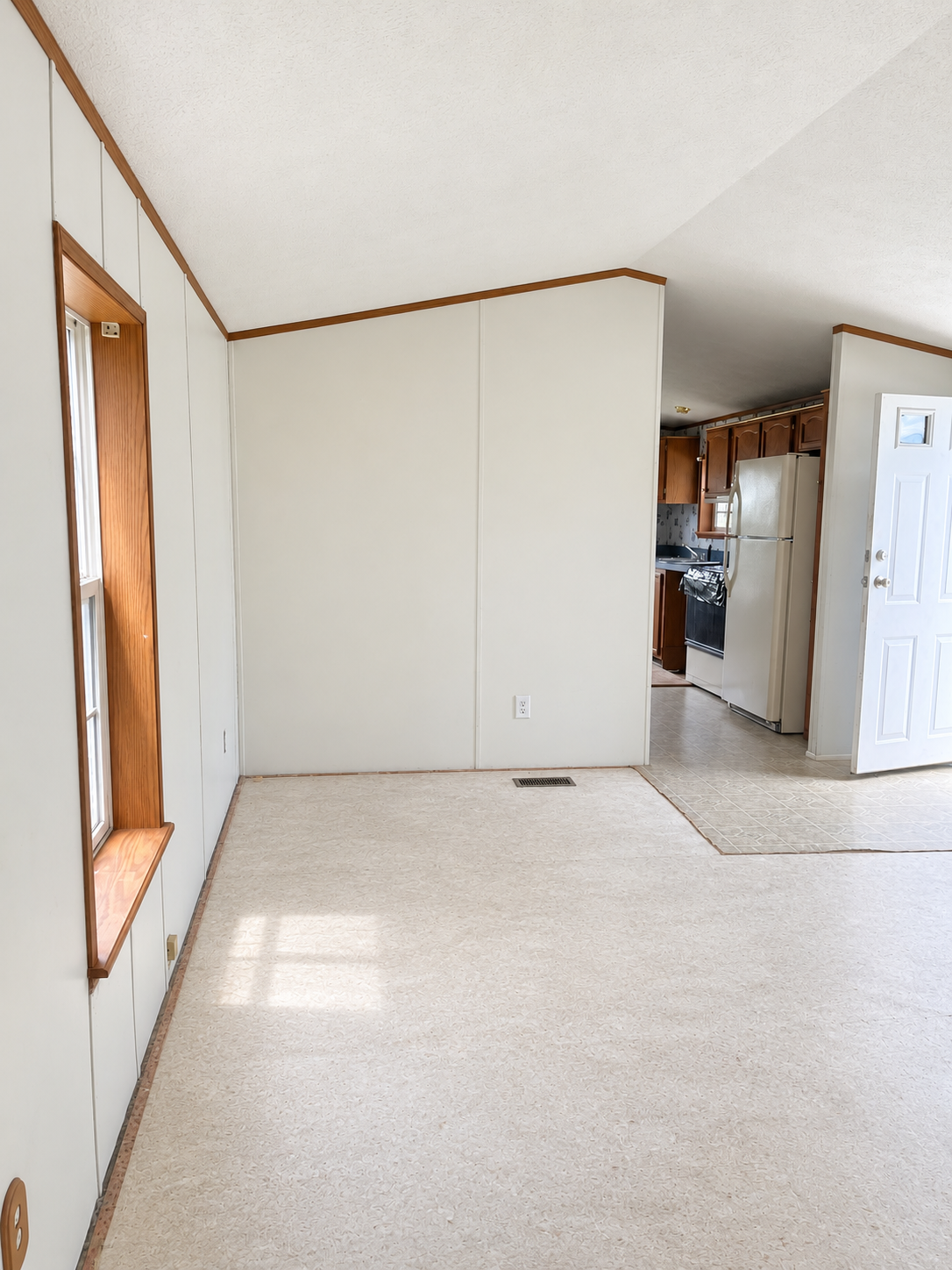 Lot 44 Indoor 5 JC Mobile Home Ct