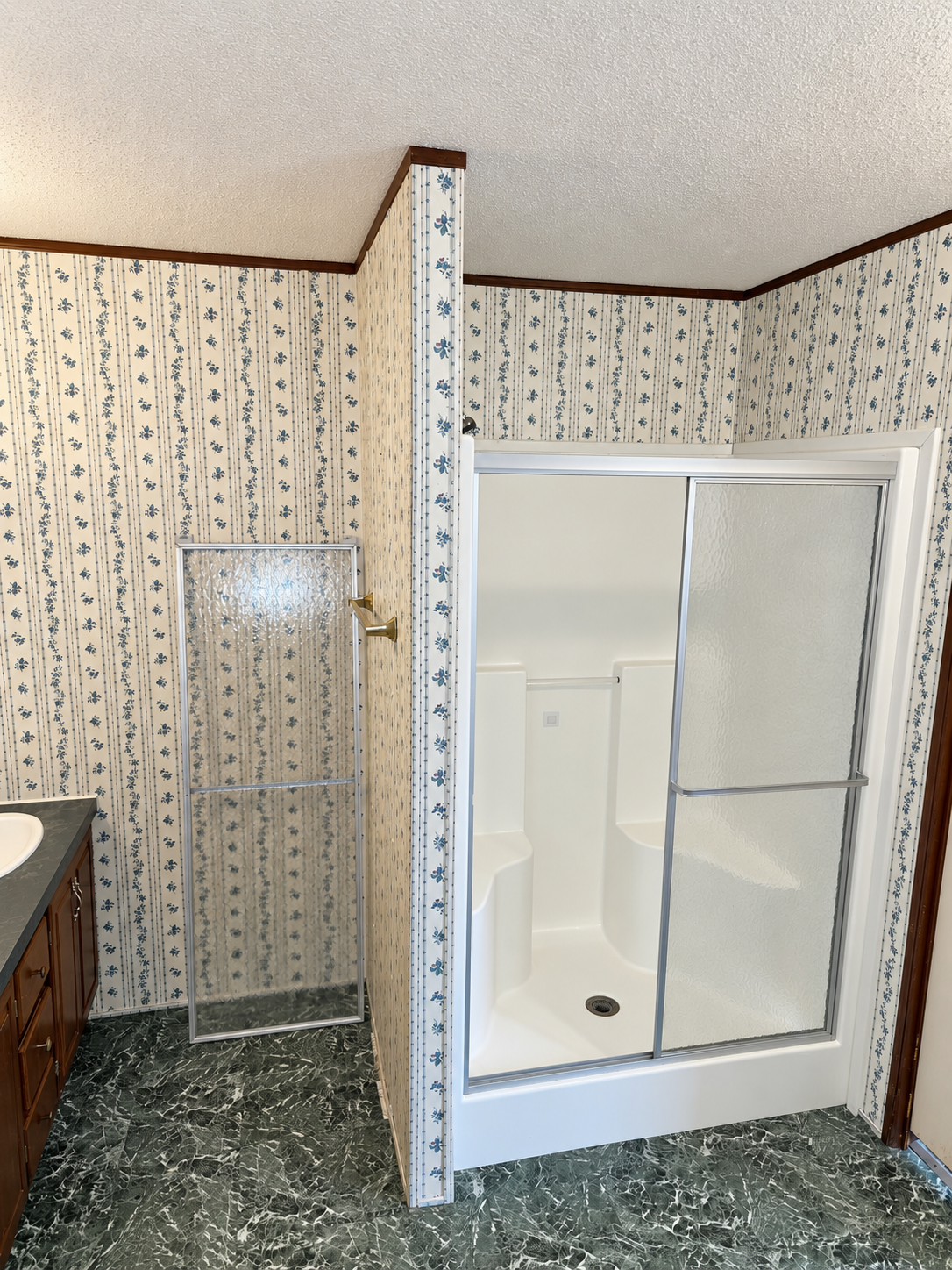 Lot 133 indoors c Lot 133 indoors