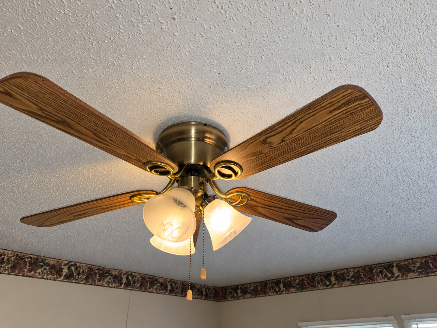 Lot 133 indoors fan Lot 133 indoors